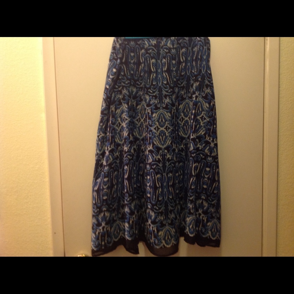 JM Collection pull on skirt